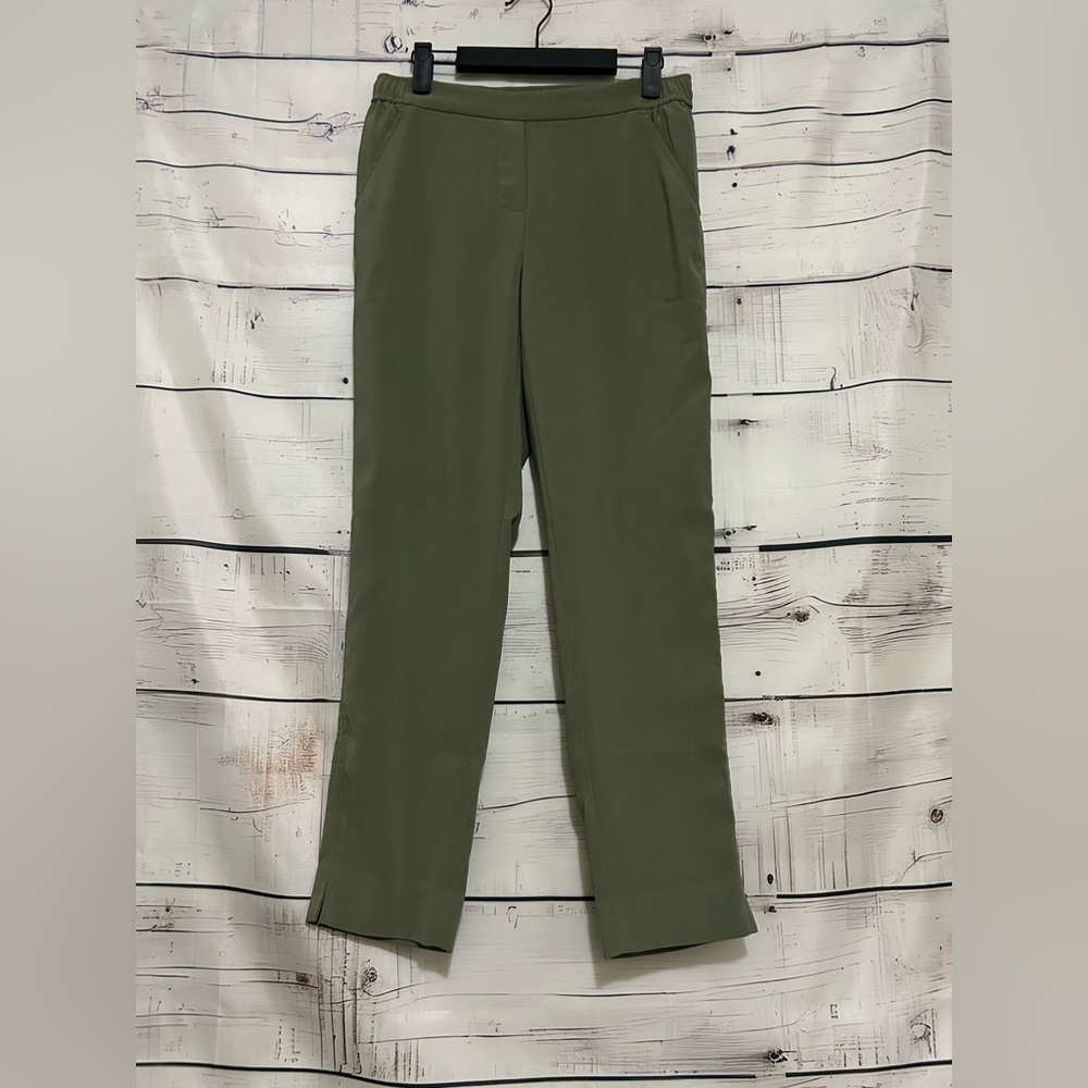 White House Black Market | Women's Green The Slim Ankle Size 2